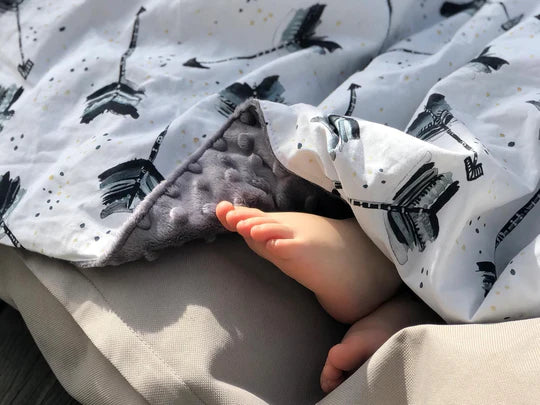 La Millou Toddler Light Blanket - Boho Royal Arrows/Grey