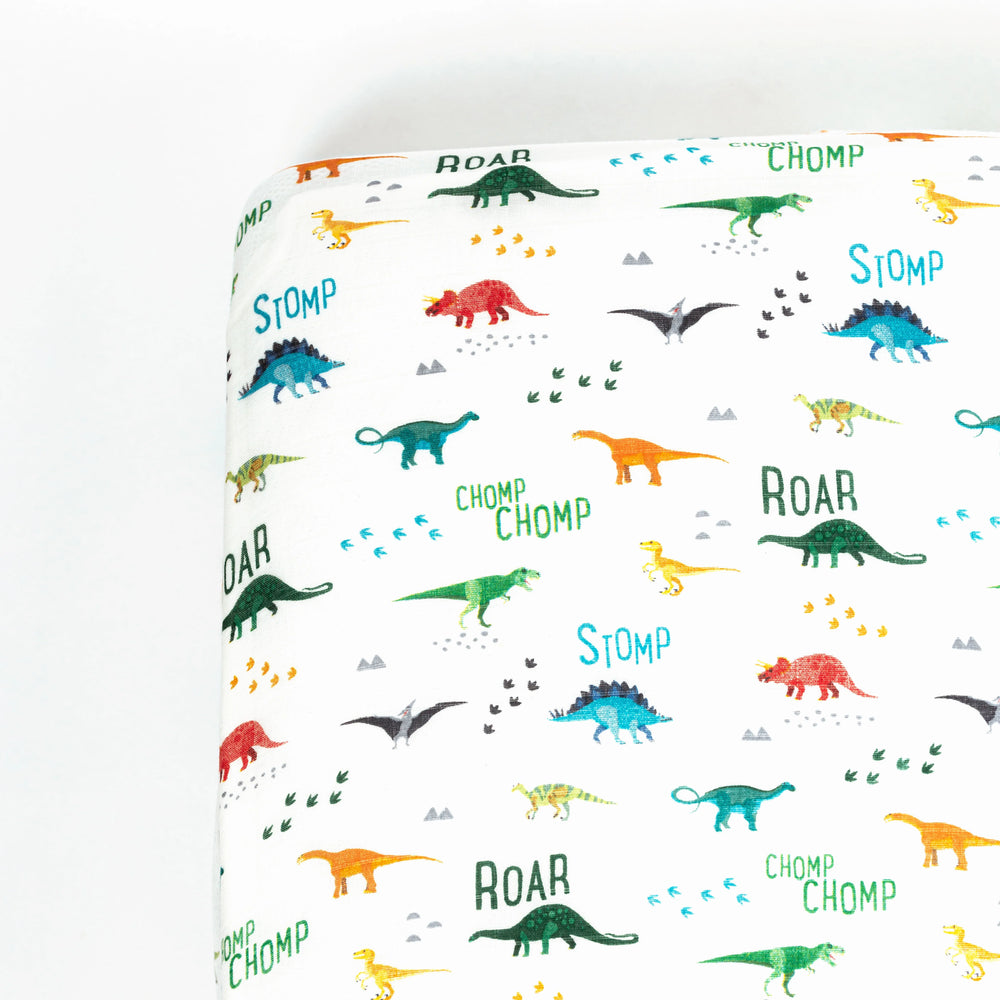 Lil North Co.Muslin Crib Sheet - Modern Dinos