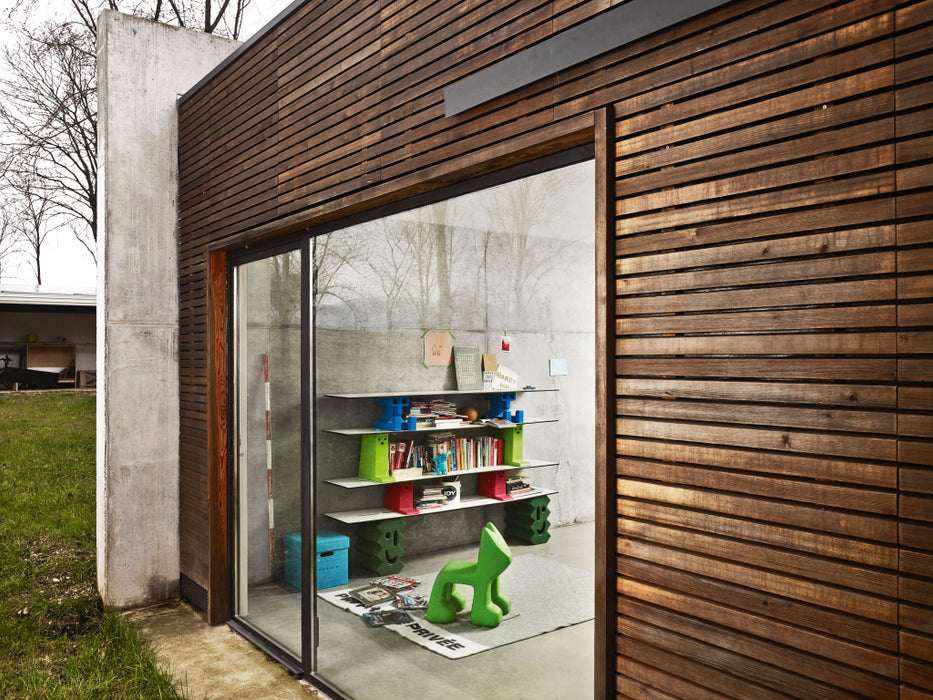 MAGIS DESIGN JULIAN CHILDREN CHAIR - RED 1122C (MARKHAM INSTORE PICK-UP ONLY)