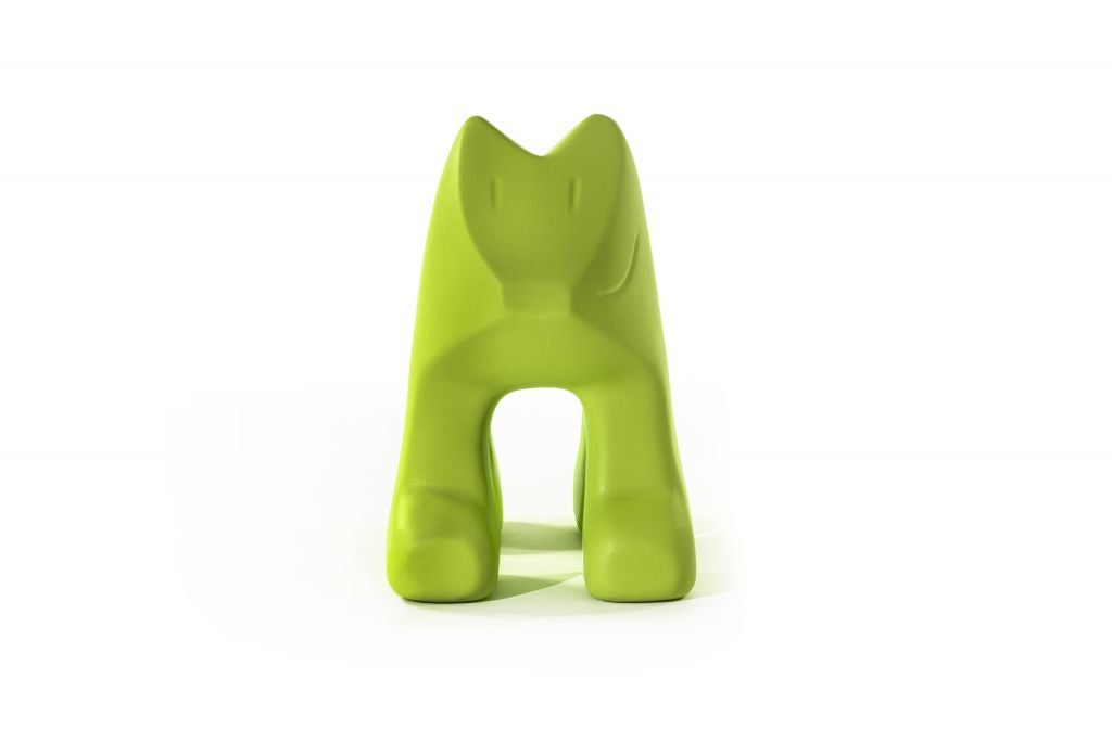 MAGIS DESIGN JULIAN CHILDREN CHAIR - RED 1122C (MARKHAM INSTORE PICK-UP ONLY)