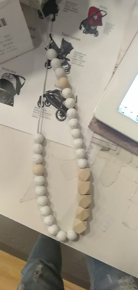 Pois Et Mois Mom Necklace "Wood and Me" - Granite