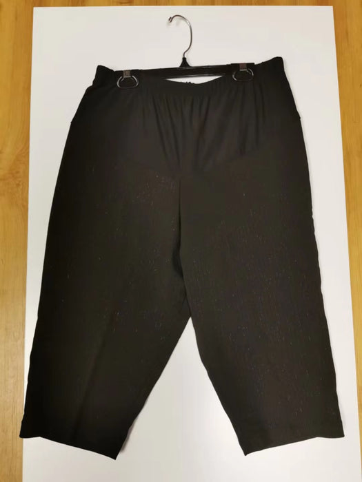 TM Maternity Black Short L