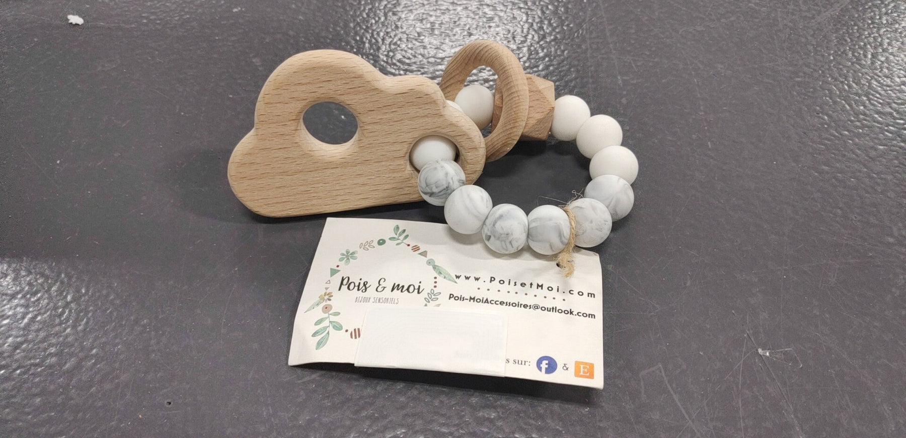 Pois Et Mois Cloud Rattle - Marble