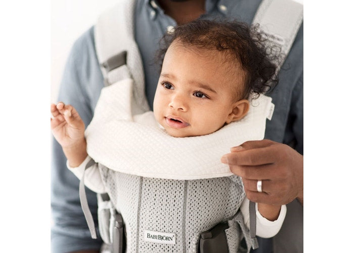 BABYBJÖRN Bib for Baby Carrier free and mini 2pk - White