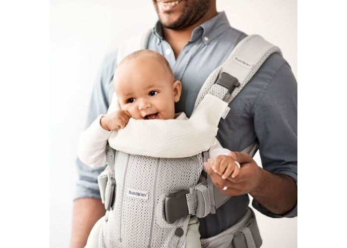BABYBJÖRN Bib for Baby Carrier free and mini 2pk - White