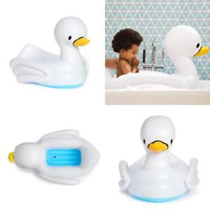 Munchkin Inflatable Swan Bath Tub 17158